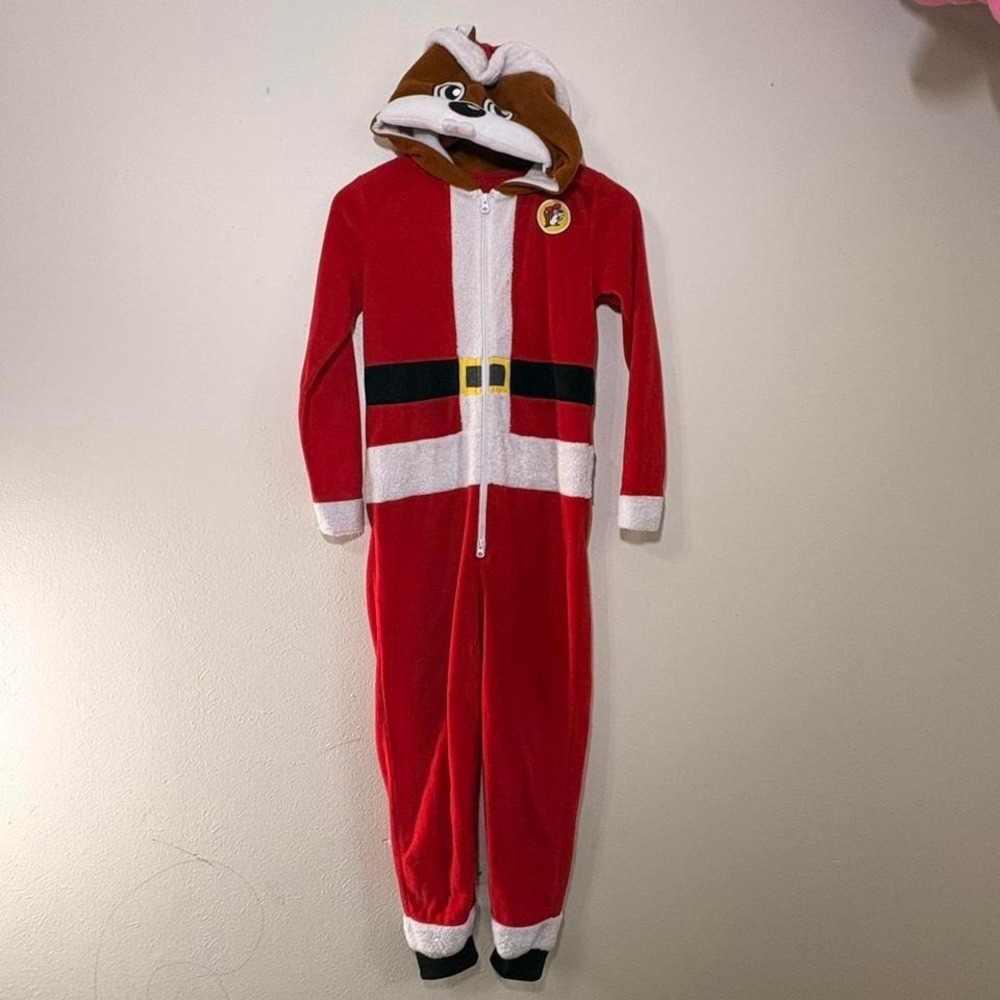 Buc-ee's Kids Pajamas Size YXS Red Overalls Jumper Santa Christmas‎ Holiday